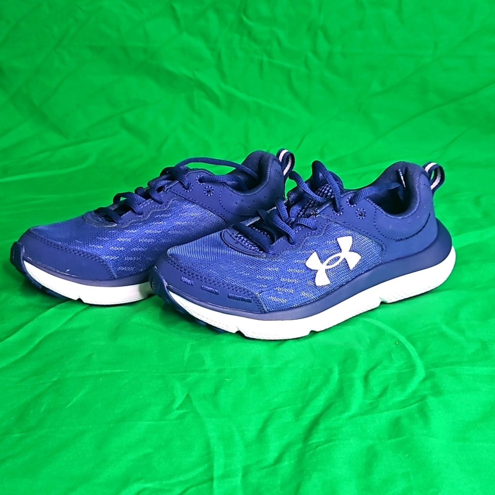 Under Armour Women’s Blue Athletic Running Shoes